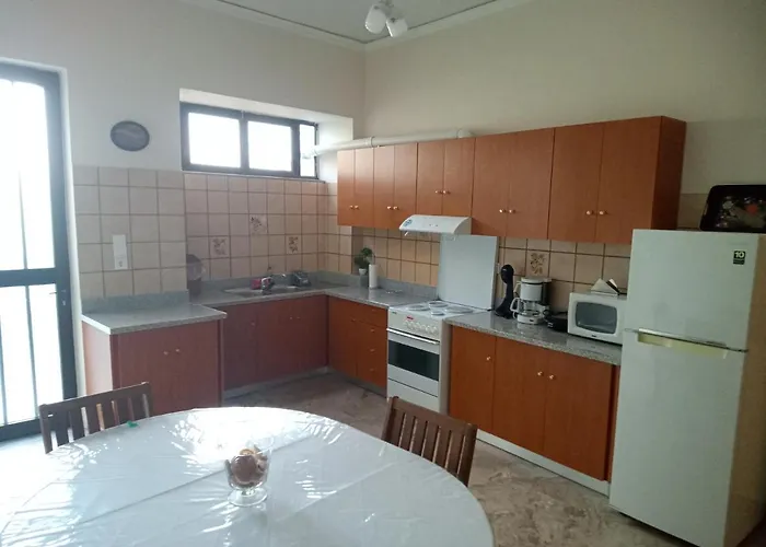 Tom House 1 Apartamento Filiatrá