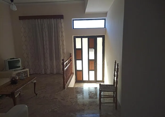 Apartamento Tom House 1 *